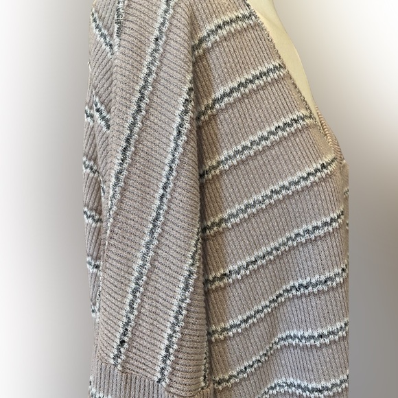 Super Soft Striped Bohme Casual Tunic - Picture 5 of 9